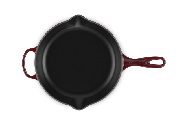 Le Creuset Cast Iron Signature Skillet 26cm GarnetGarnet image number 3